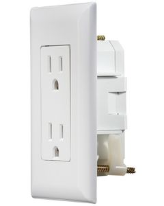 RV Designer White Dual Outlet W/Cov-Plate RVD S811